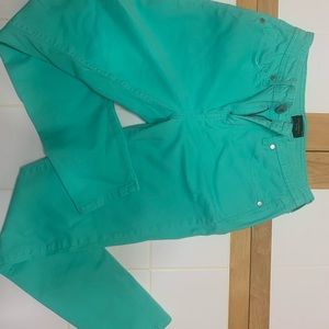 Celebrity Pink. Size 5 / 27.